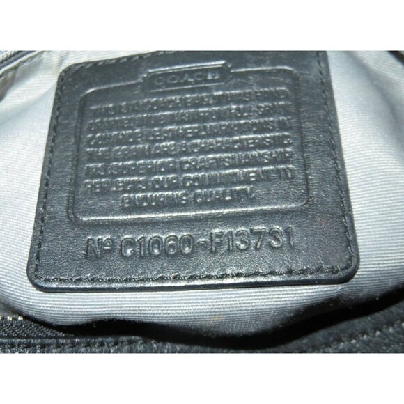 Coach 2010 Soho Black Leather Large Pleated Hobo Buckle Strap Shoulder Bag - Picture 7 of 14